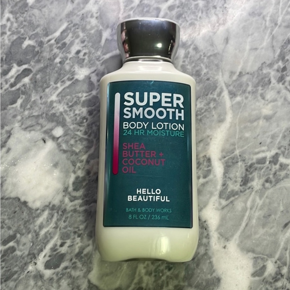 Bath and Body Works Lotion Super Smooth Hello Beautiful